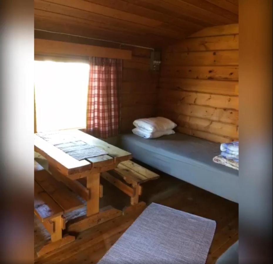 Laetasenonmajat Hotel Enontekiö Екстериор снимка